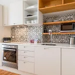 Guestready - Downtown Design *