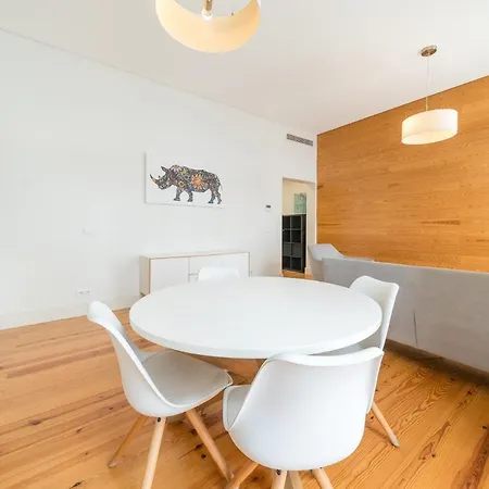 Guestready - Downtown Design Apartment Lissabon